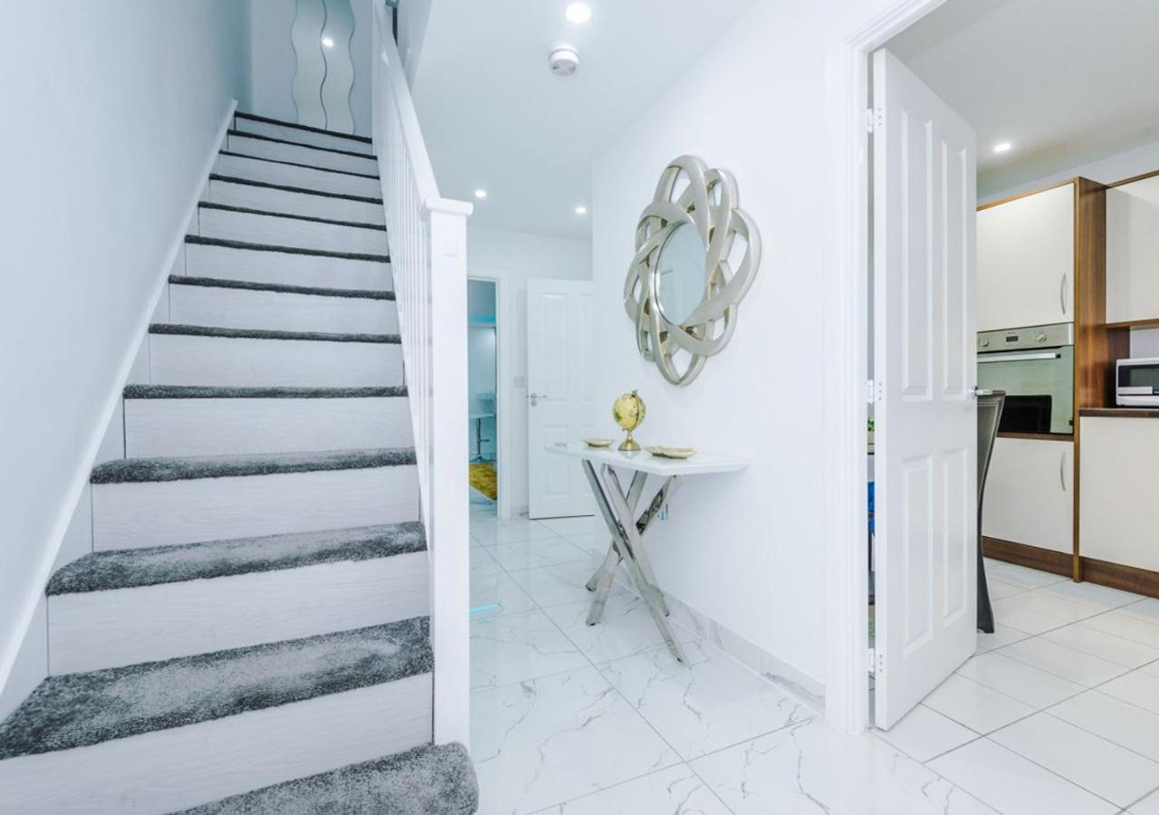 Luxury 3 Bedroom House Close To Manchester Center Luaran gambar
